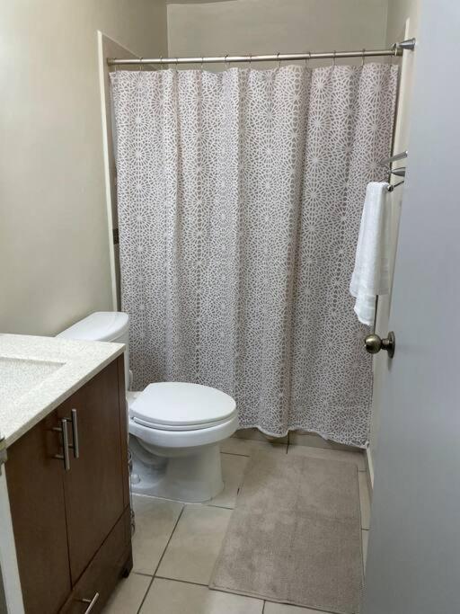 Casa Eliseos, A 5 Minutos De La Linea Fronteriza Villa Nogales  Eksteriør bilde