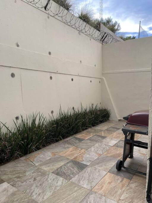 Casa Eliseos, A 5 Minutos De La Linea Fronteriza Villa Nogales  Eksteriør bilde